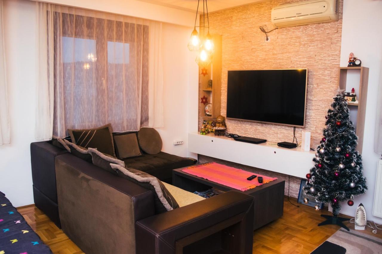 Apartment Aleksija Ni Extérieur photo