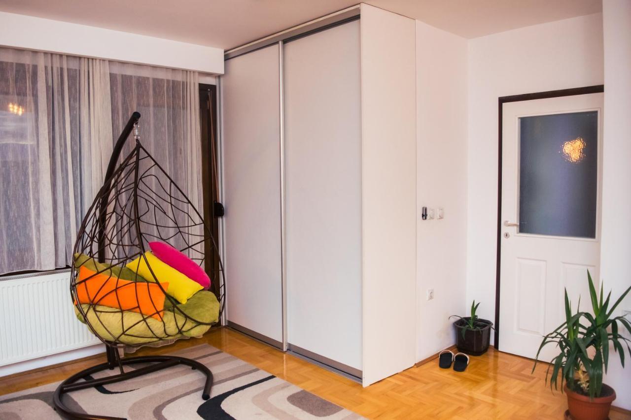 Apartment Aleksija Ni Extérieur photo