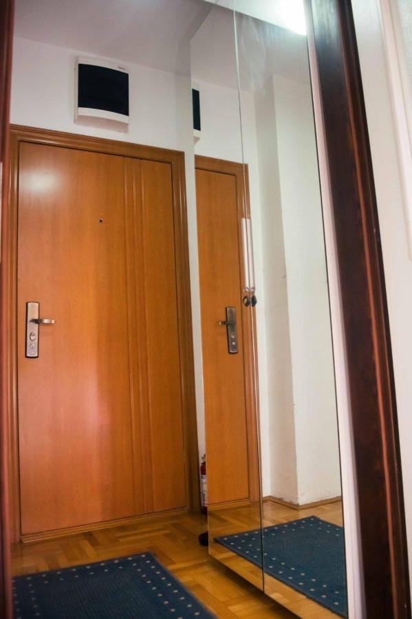 Apartment Aleksija Ni Extérieur photo