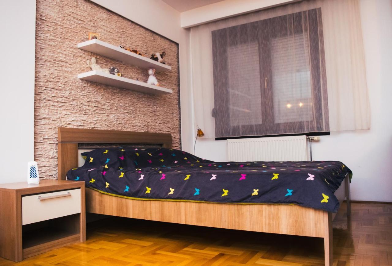 Apartment Aleksija Ni Extérieur photo